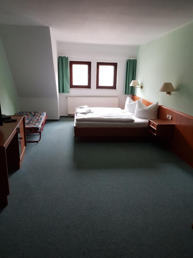 Hotel Zur Altstadt Calbe 외부 사진