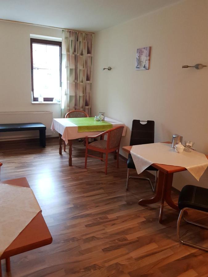 Hotel Zur Altstadt Calbe 외부 사진
