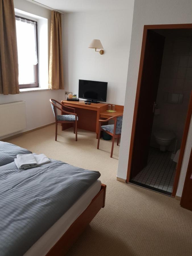 Hotel Zur Altstadt Calbe 외부 사진