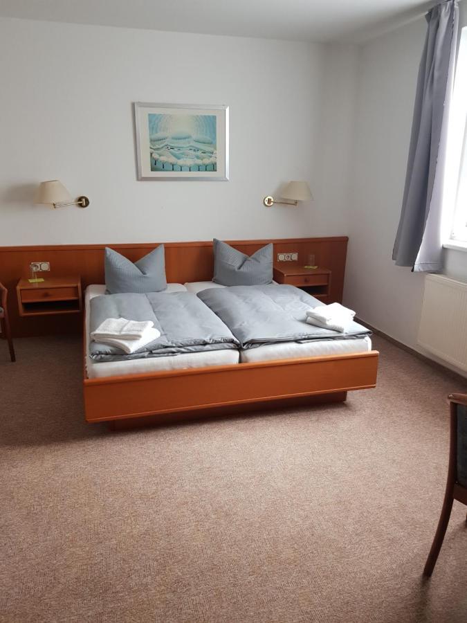 Hotel Zur Altstadt Calbe 외부 사진